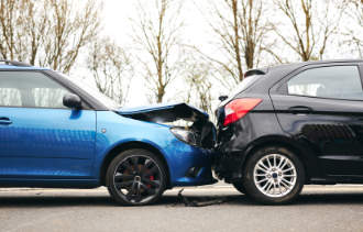 Ankauf Unfallwagen - defektes Auto verkaufen mit Abholung in Erfurt und Umgebung